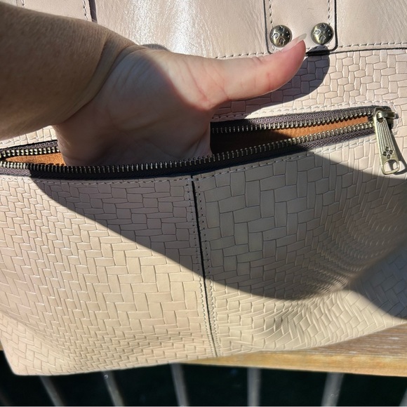 Patricia Nash Emilion Wavy Leather Woven Embossed Tote - Picture 4 of 6